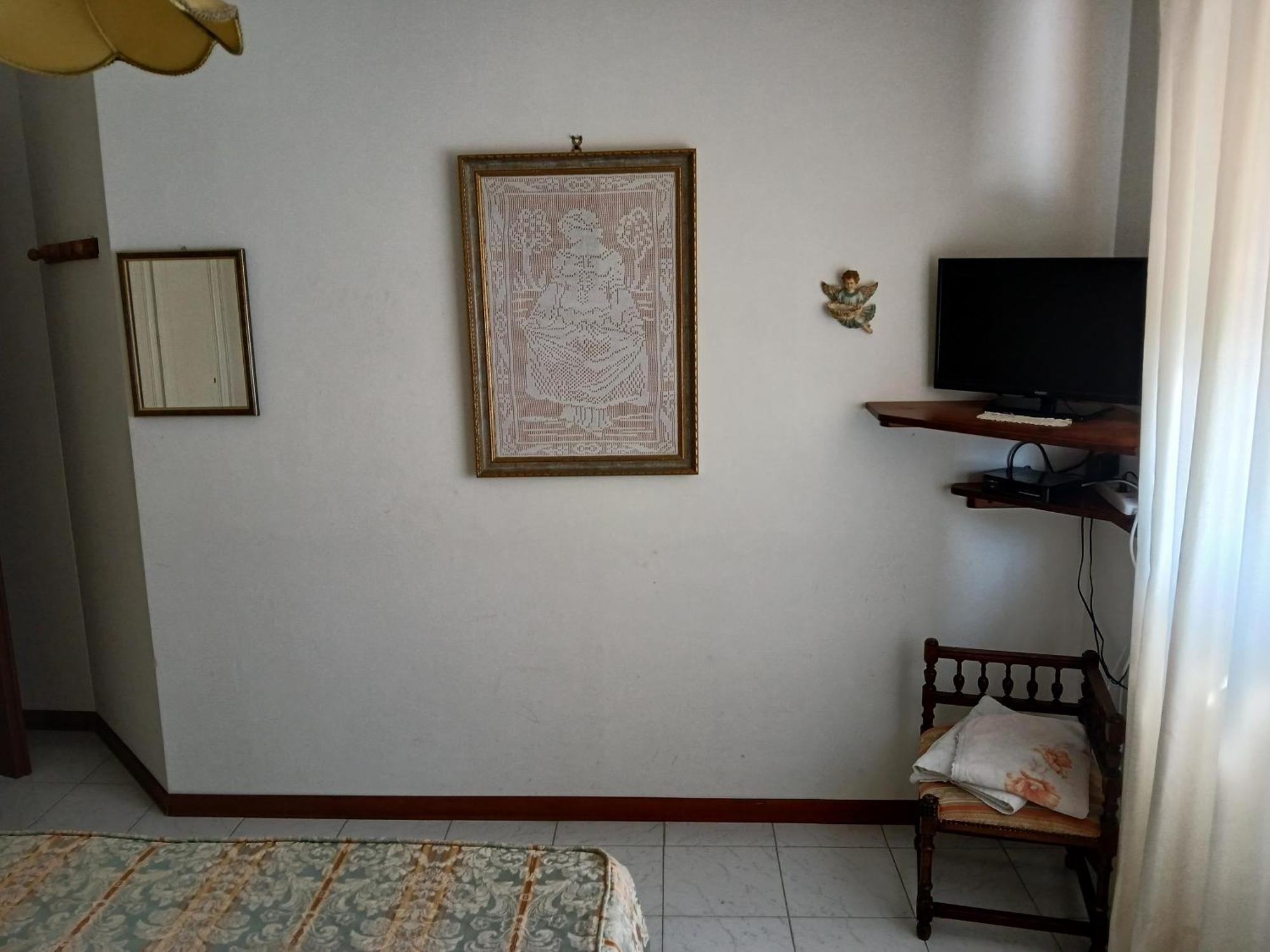 Il Melograno B&B With Private Bathrooms เอาล์ลา ภายนอก รูปภาพ