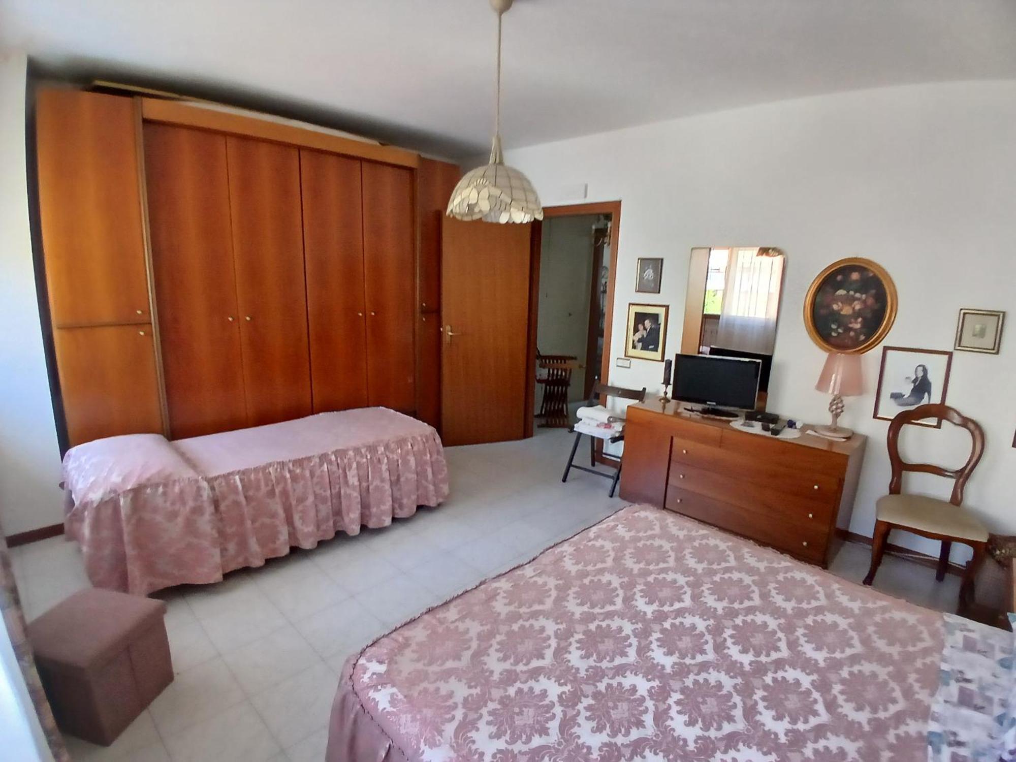 Il Melograno B&B With Private Bathrooms เอาล์ลา ภายนอก รูปภาพ